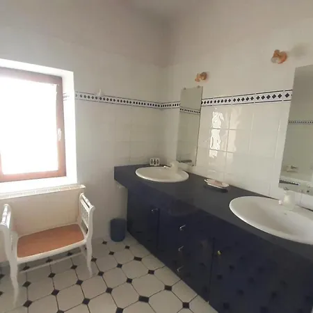 Villa Manificat